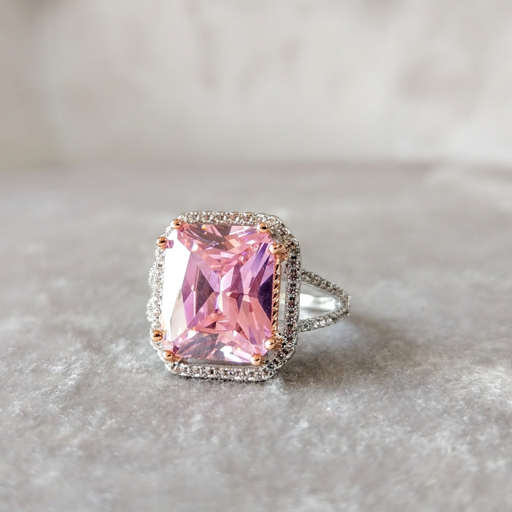 🔥LAST 1🔥NEW PRINCESS CUT SIMULATED PINK SPINEL RING - Picture 2 of 12